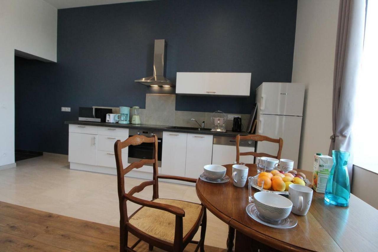 Appartement Spacieux Et Confortable La Roche-de-Glun Esterno foto